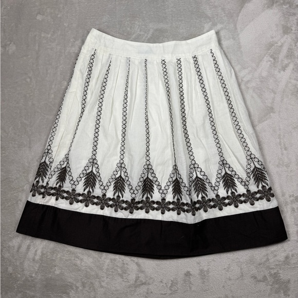 Ann Taylor Factory Dresses & Skirts - Ann Taylor Factory Boho A Line Cotton Embroidered Floral White Brown Skirt 0